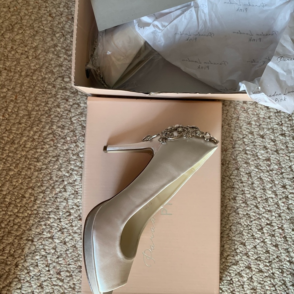 Paradox London Ivory satin heels w/jewel on back